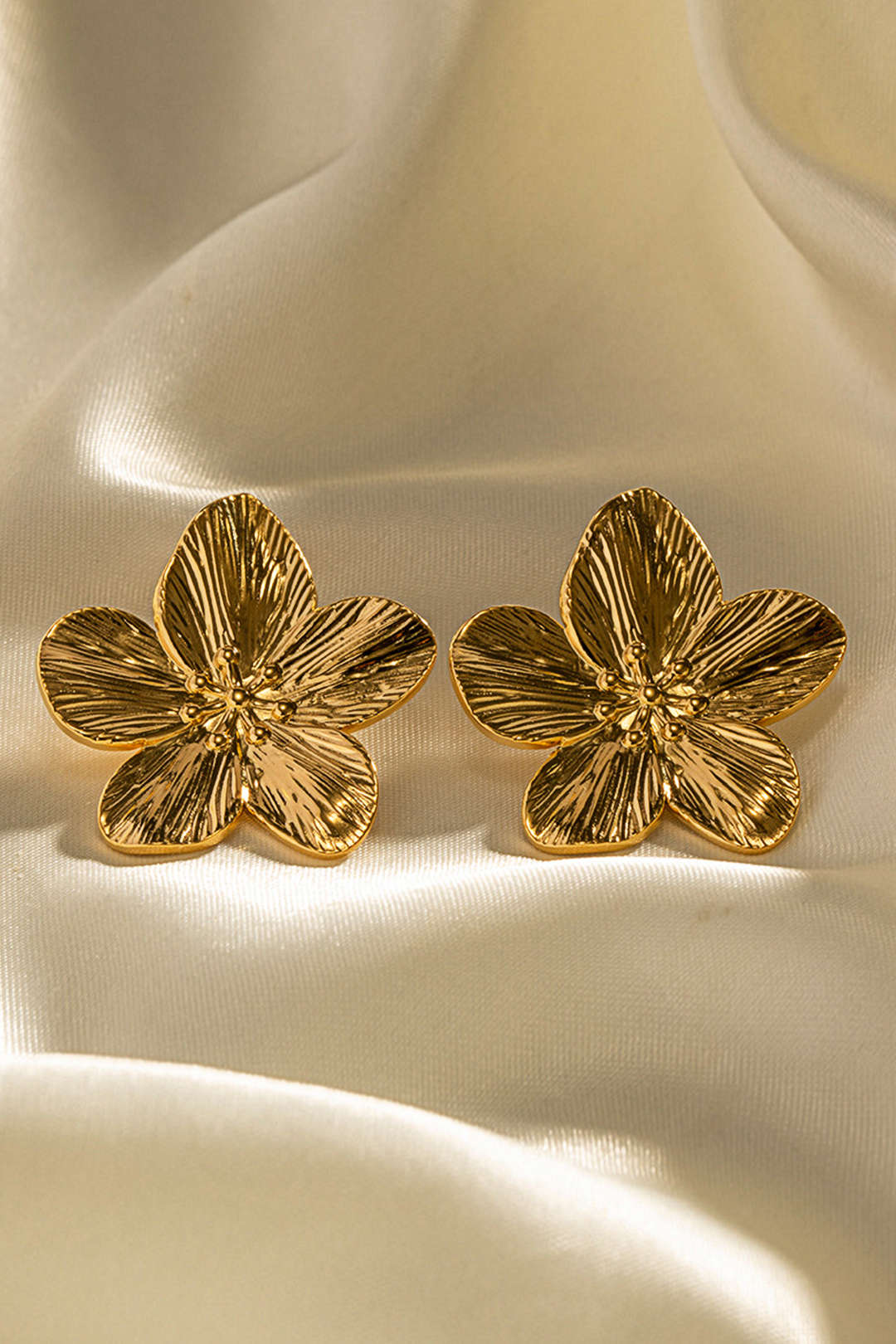 Flower Design Earring