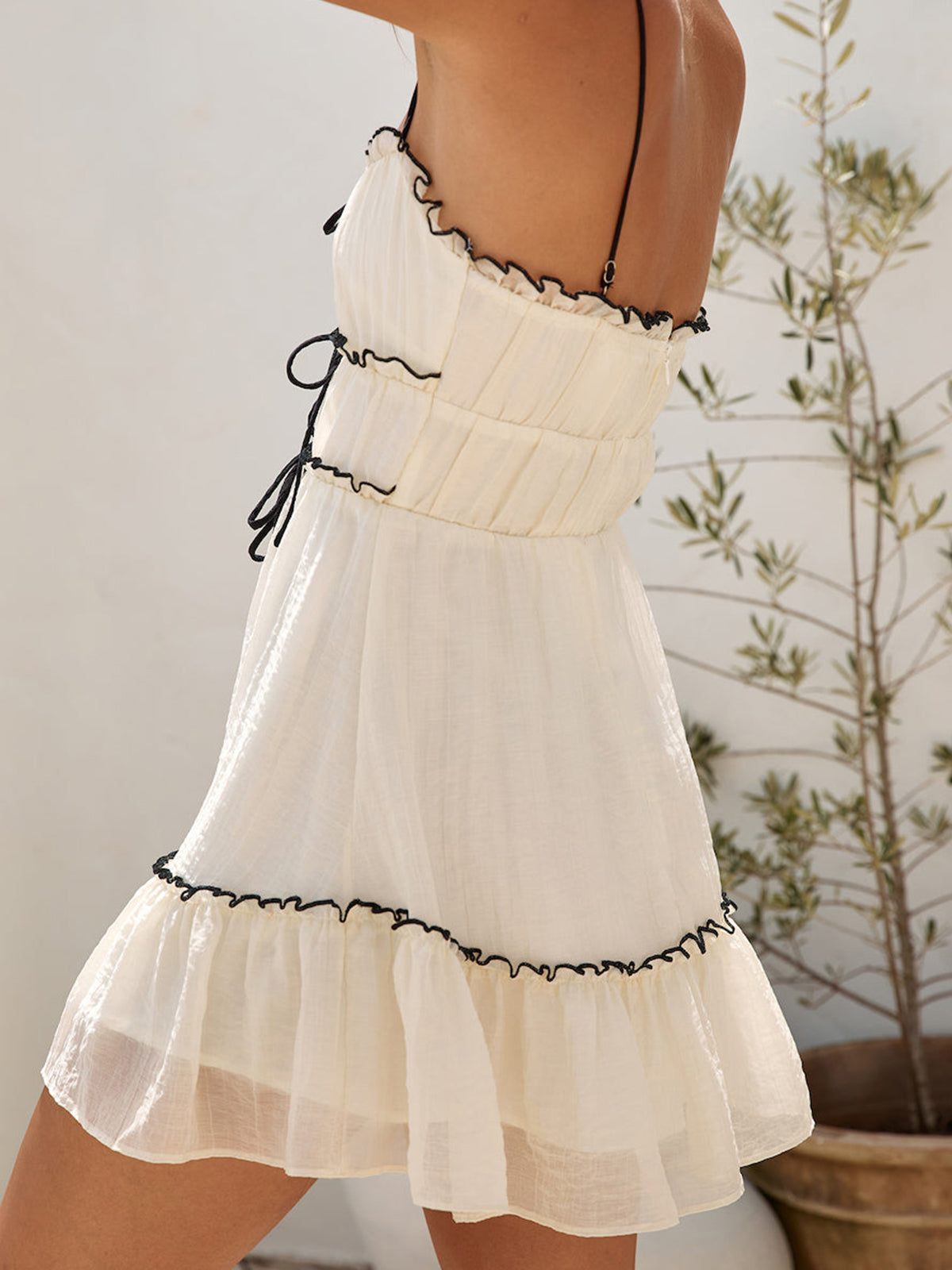 Sweetheart Flowy Tie-Front Short Dress