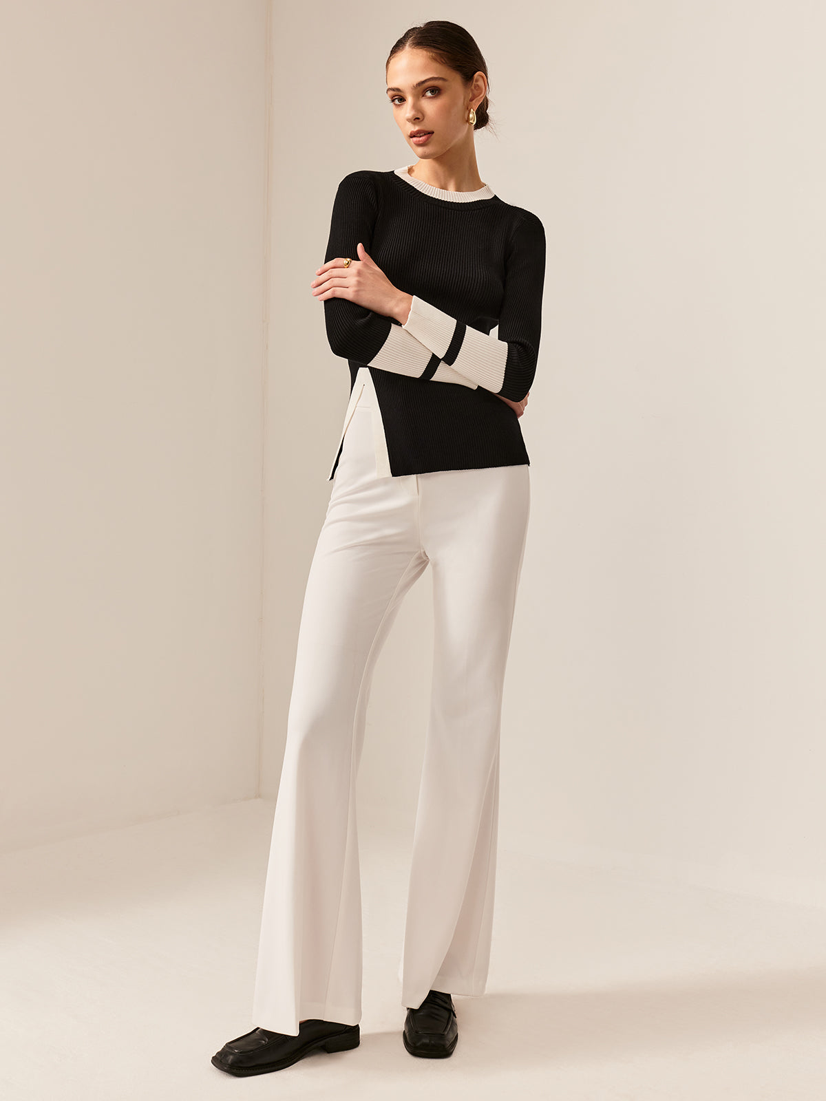 Contrast Trim Slit Stretch Knit Top