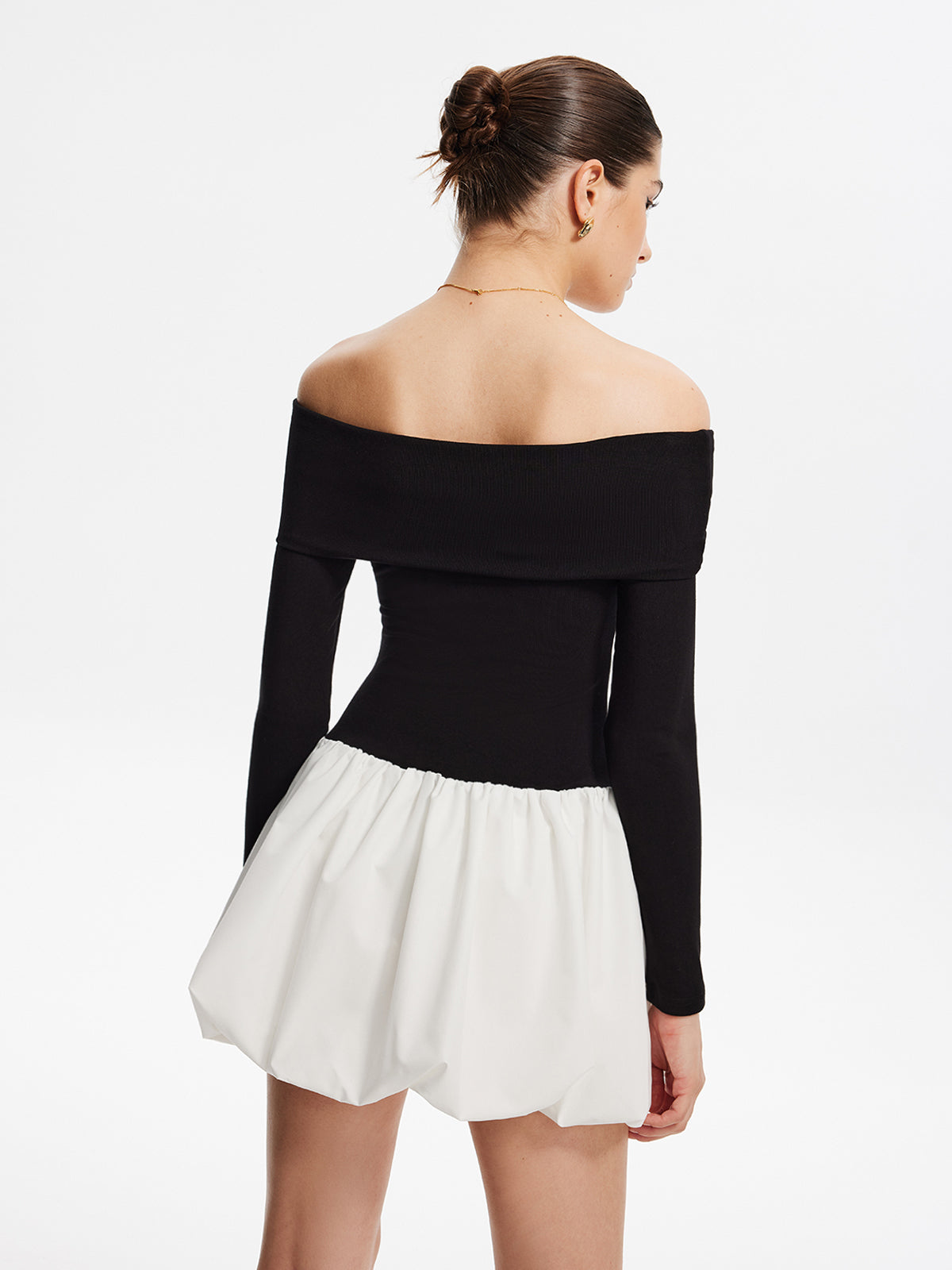 Two Tone Off Shoulder Bubble Short Dress