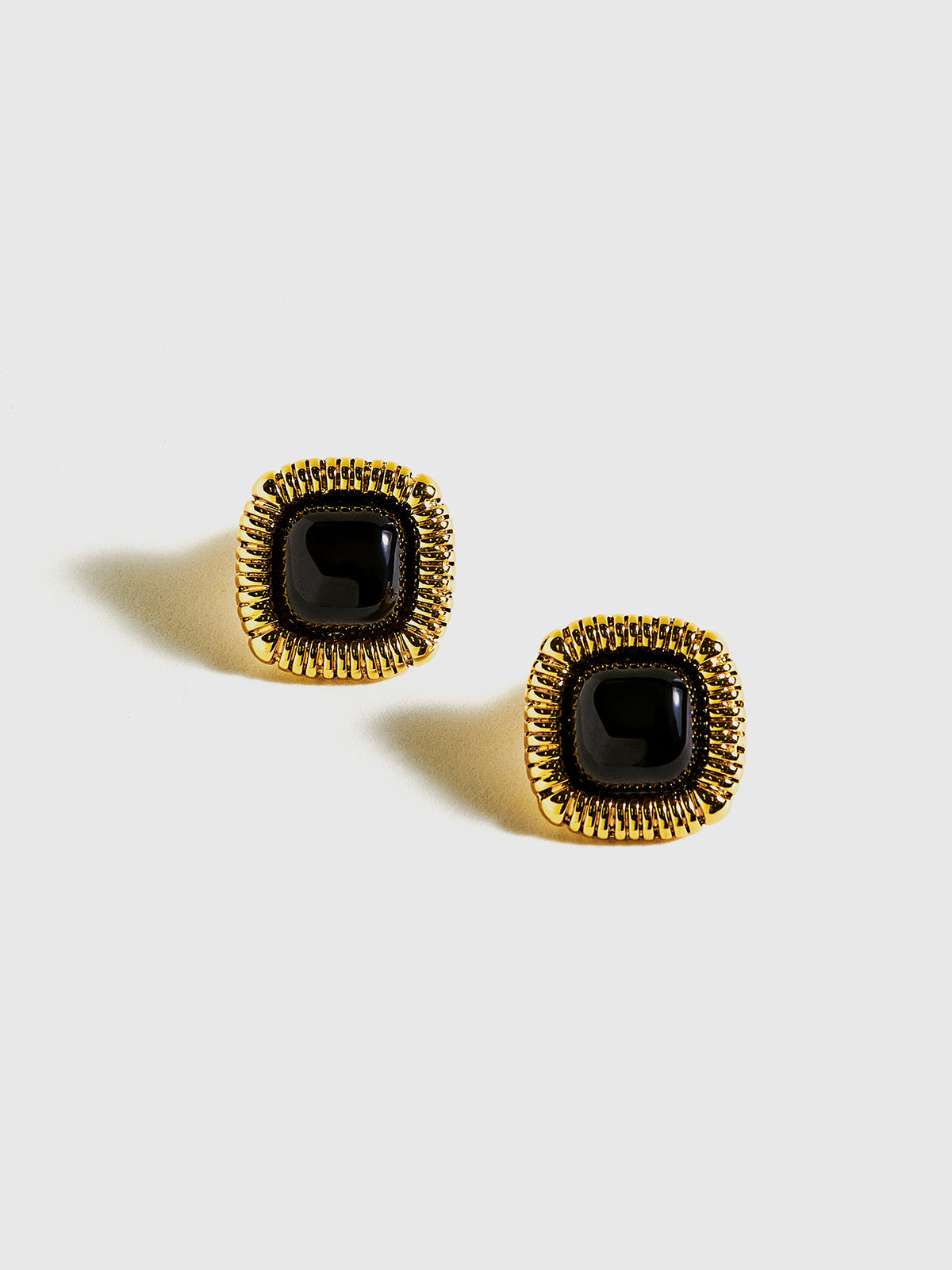 Spring Wire Edge Stud Earrings