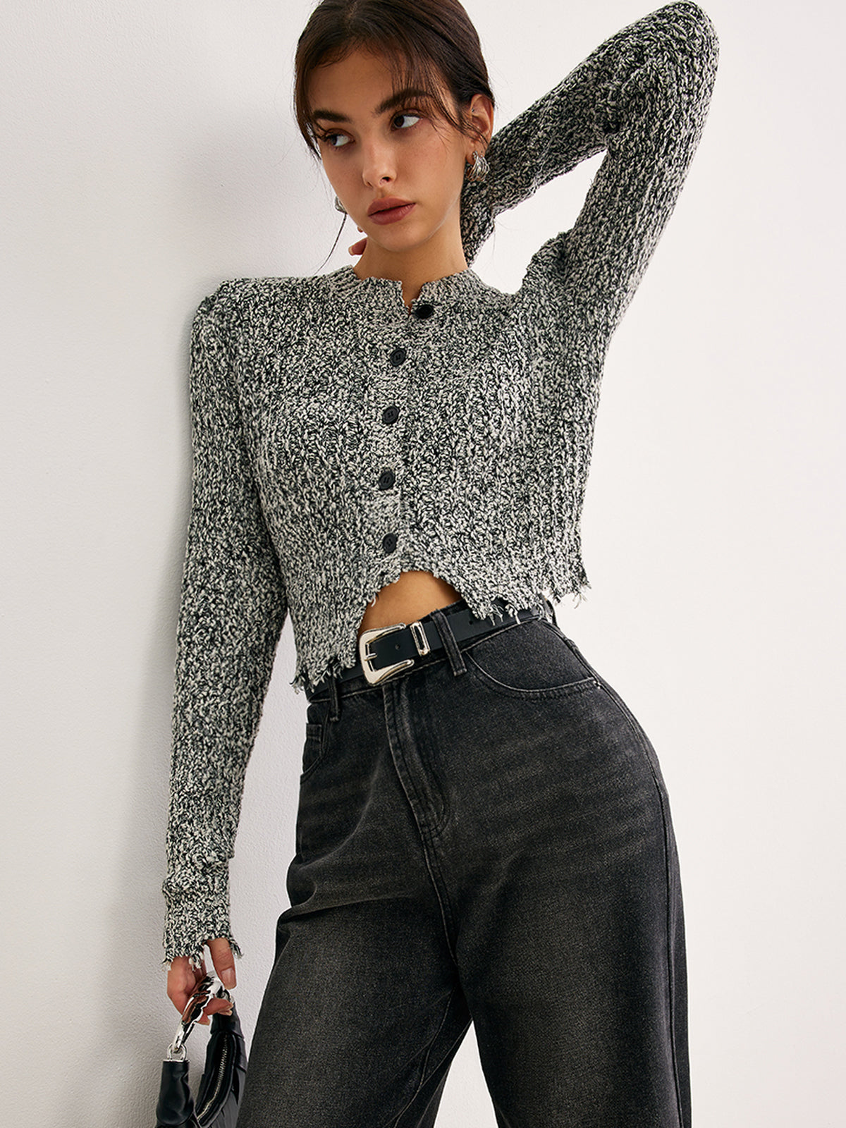 Raw Hem Button Slim Knit Top