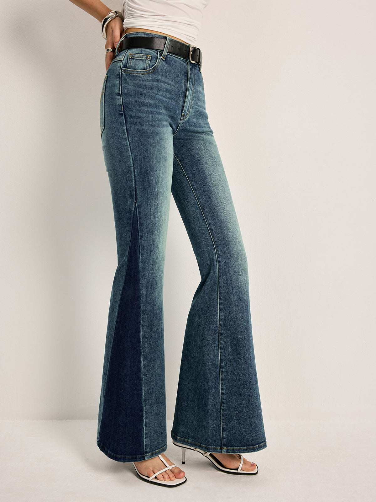 Color Block Mid-Waist Bell Jeans