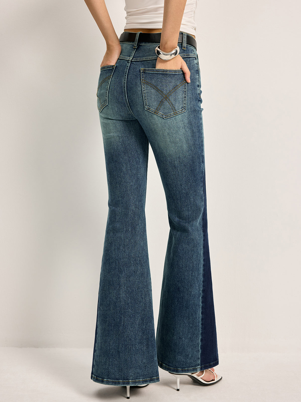 Color Block Mid-Waist Bell Jeans