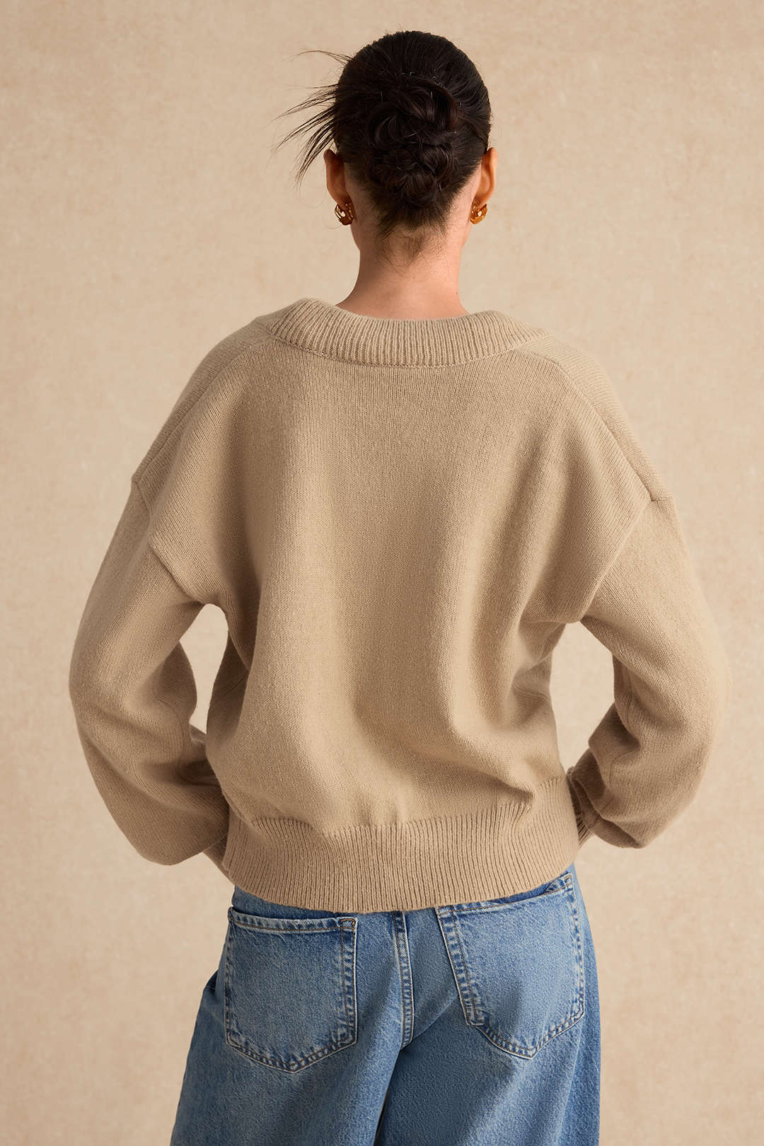 Sweater V-Neck Long-Sleeve Top